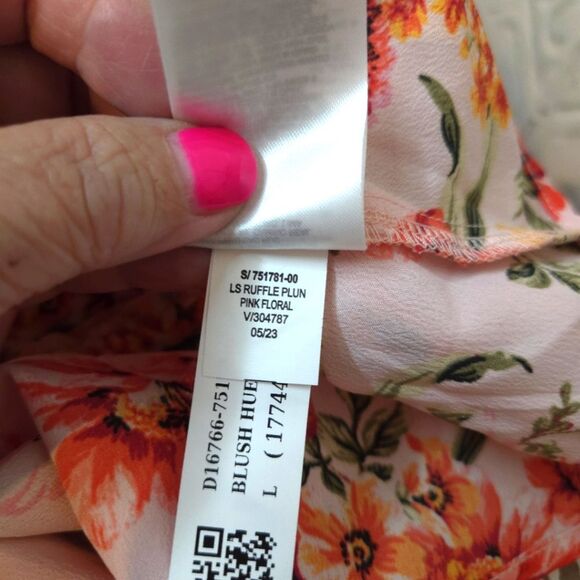 Old Navy Red & Pink Romantic Ruffled Blouse with Peter Pan Collar Large NWT - Picture 12 of 15